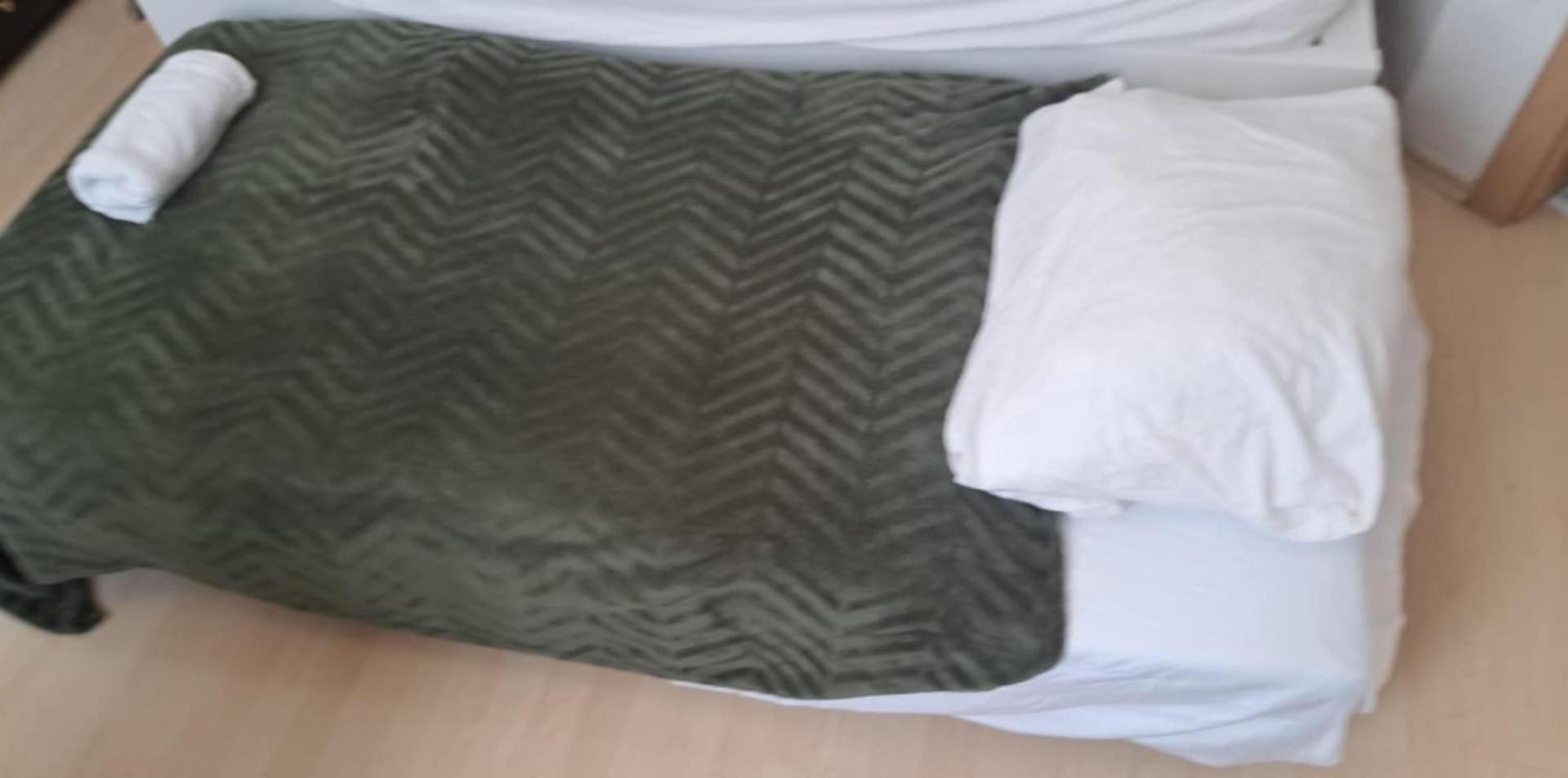 Trendy 2 Room Flat, Next To Corvin Mall Free Huge Garage! Ac,Dishwasher,Washmachine, Smart Tv Будапеща Екстериор снимка